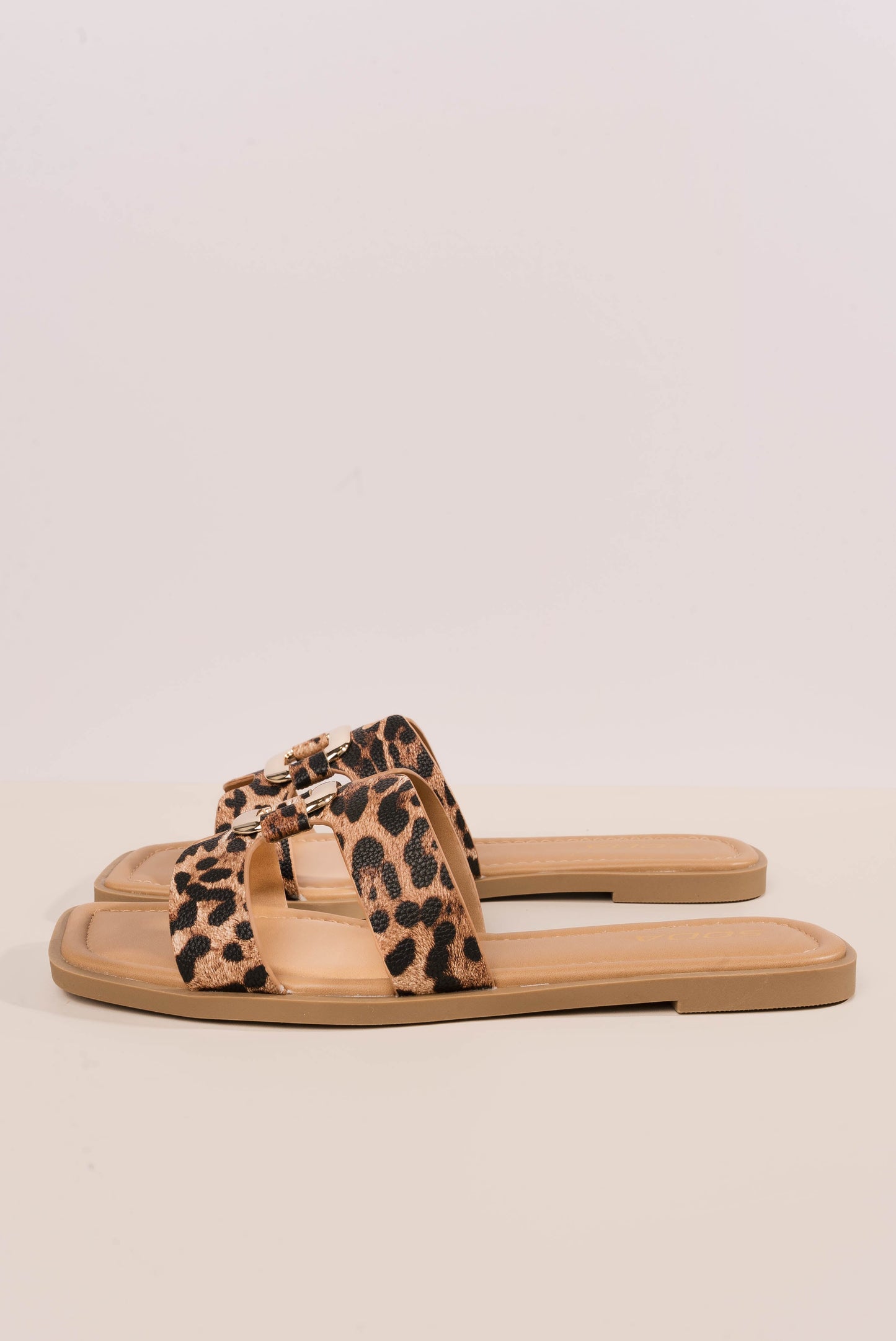 Soda | Feng Slide Sandal