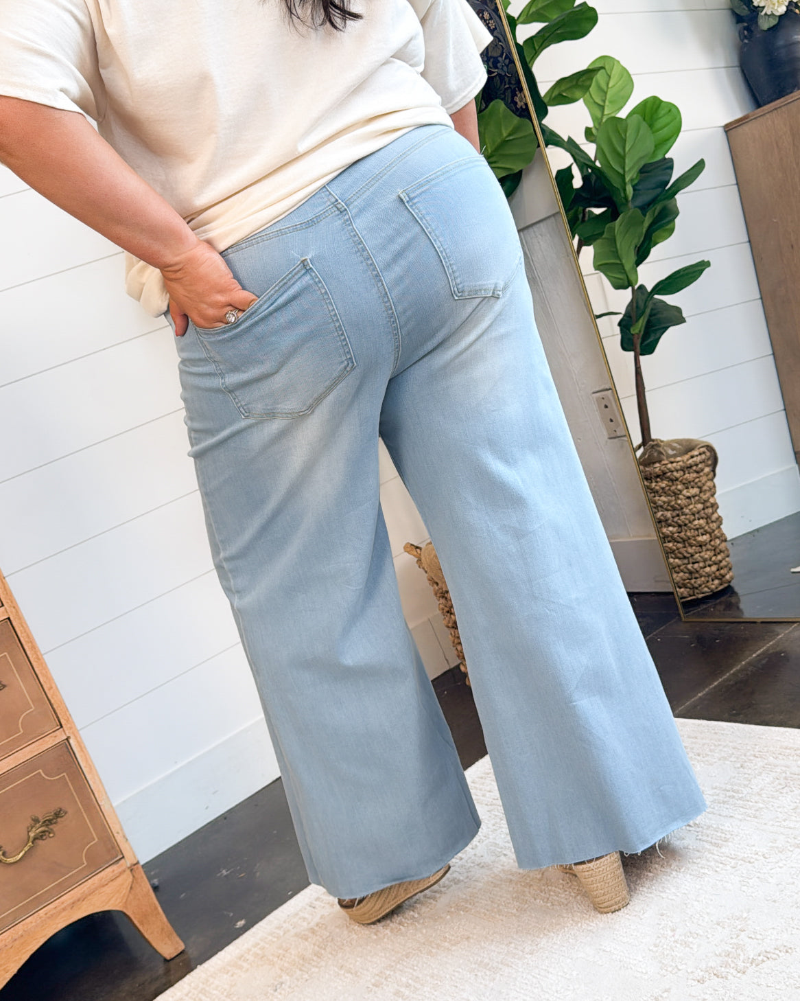 Stitch & Co | Steele High Rise Wide Leg Crop Jeans