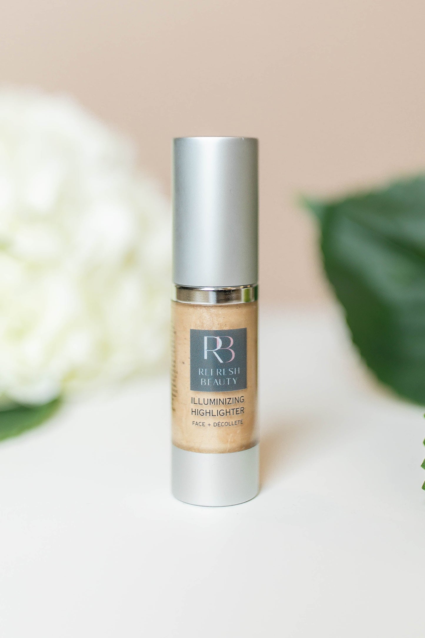 Refresh Beauty | Illuminizing Highlighter
