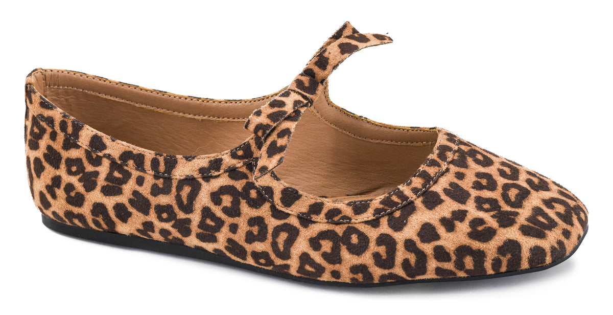 Corky's | Layover Bow Tie Mary Jane Flats