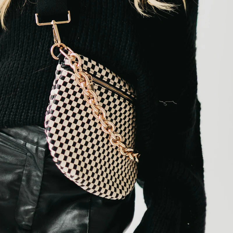 Pretty Simple | Bold Chain Shoulder Strap