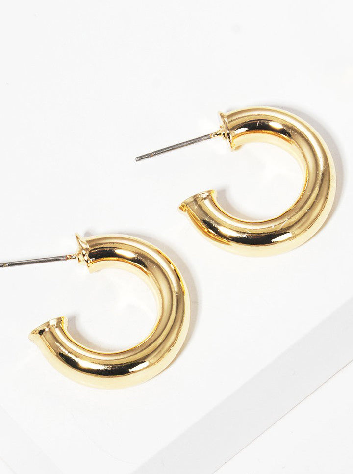 Hallie Hoop Earrings - 10mm