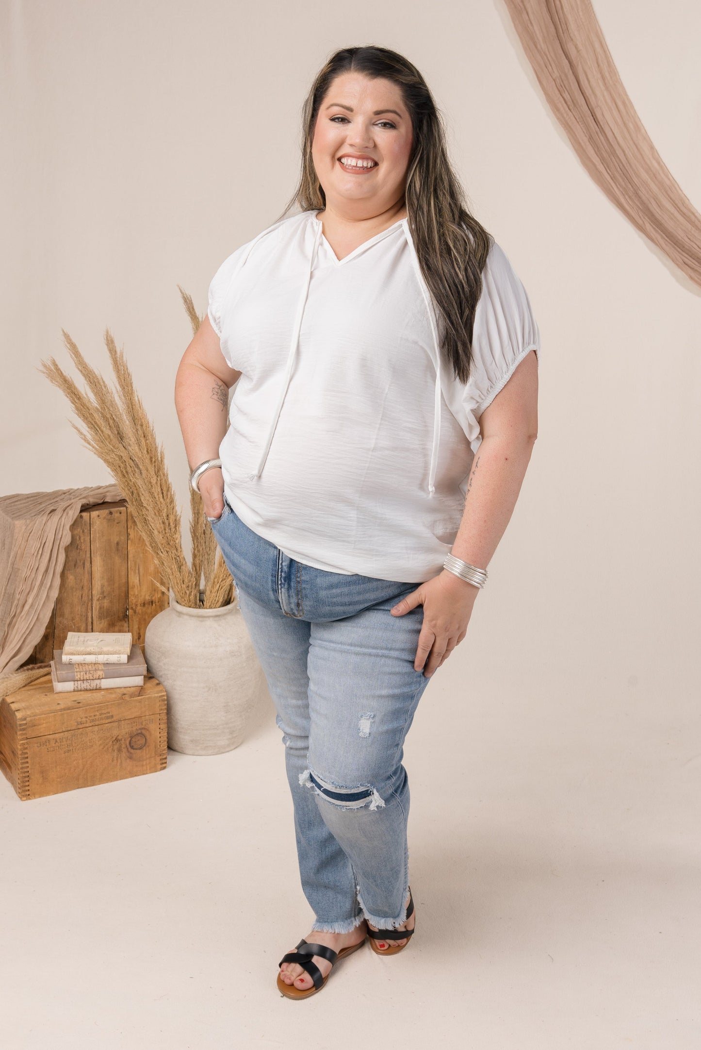 Lovervet by VERVET | Emma Mid Rise Crop Straight Leg Jeans