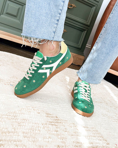 Xena Daisy Detail Sneakers