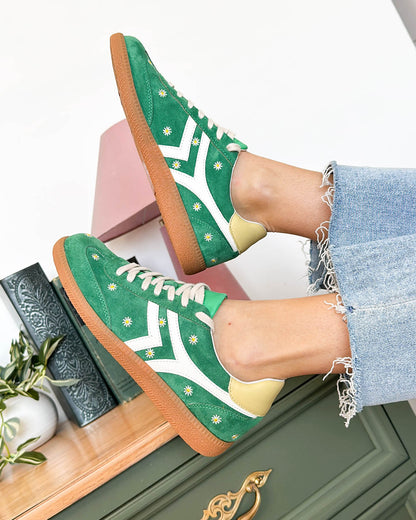 Xena Daisy Detail Sneakers