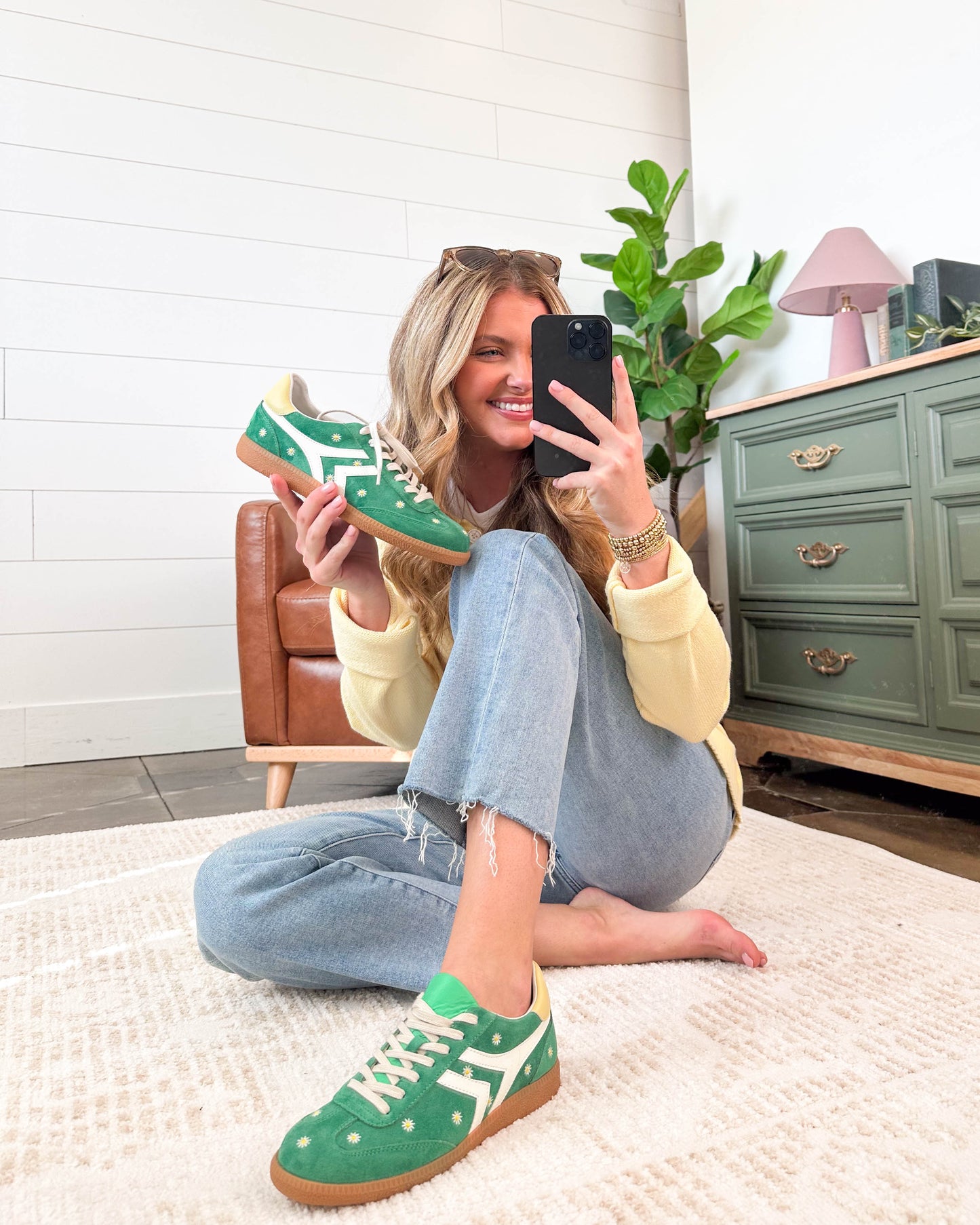 Xena Daisy Detail Sneakers