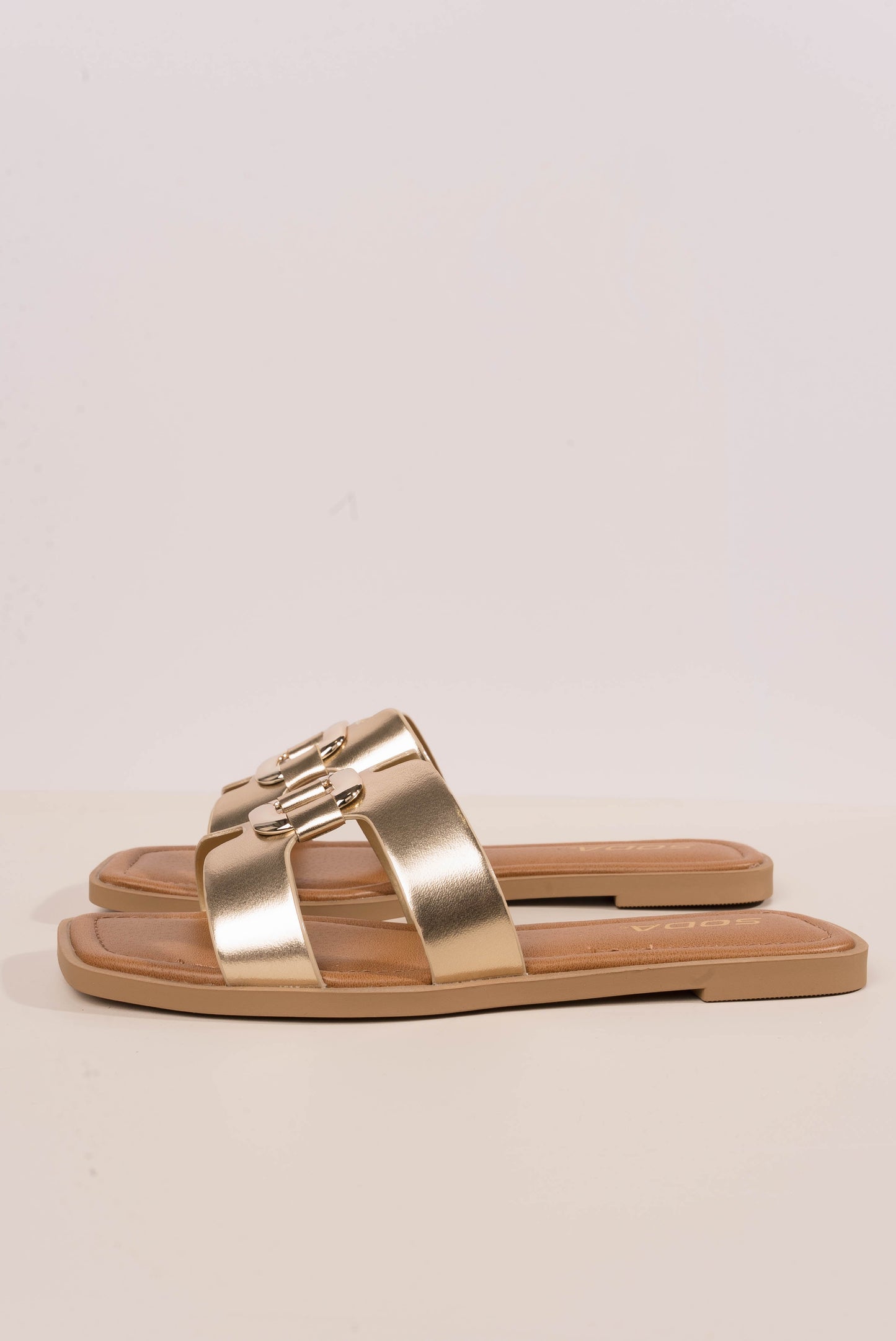 Soda | Feng Slide Sandal