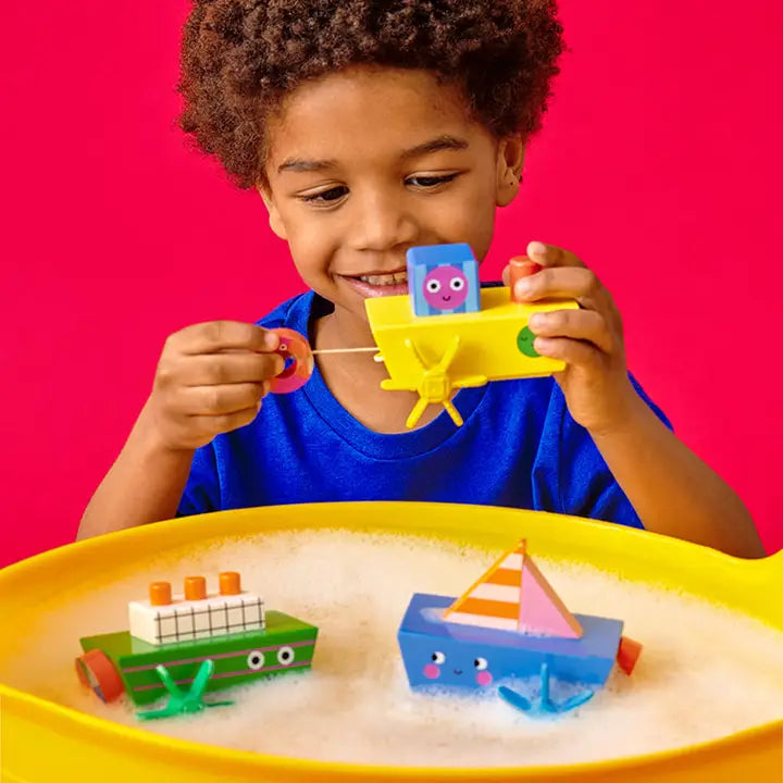 Wind Up Boat Bath Toy