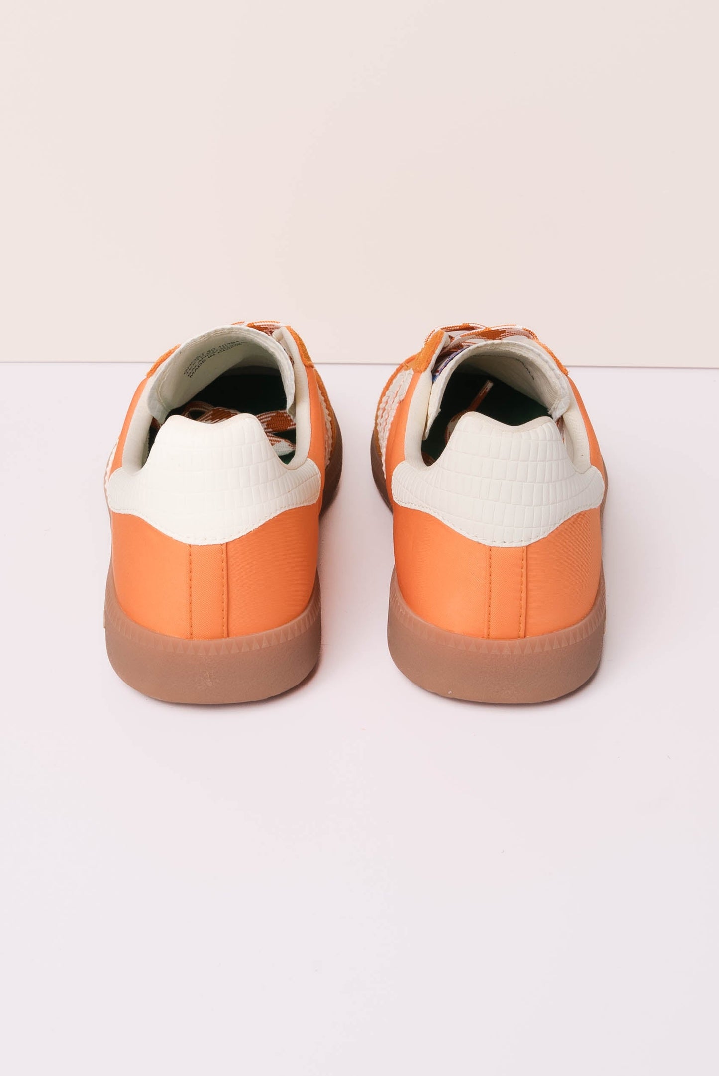 Back 70 | Ghost Leather Sneaker