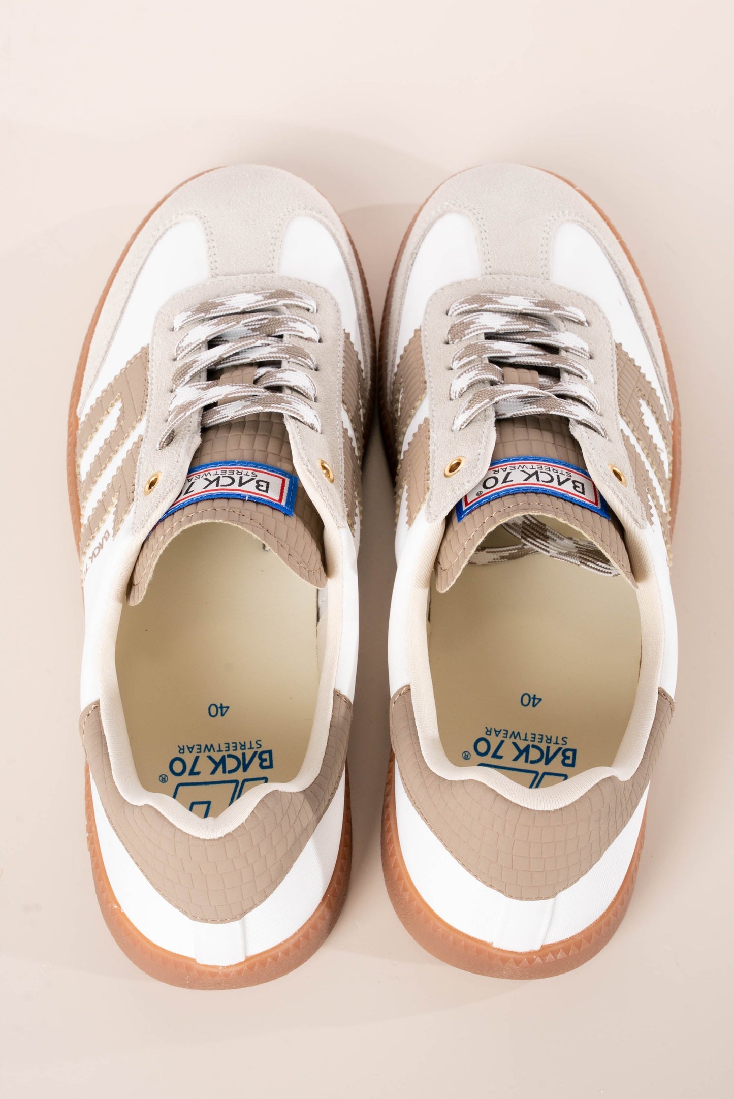 Back 70 | Ghost Leather Sneaker