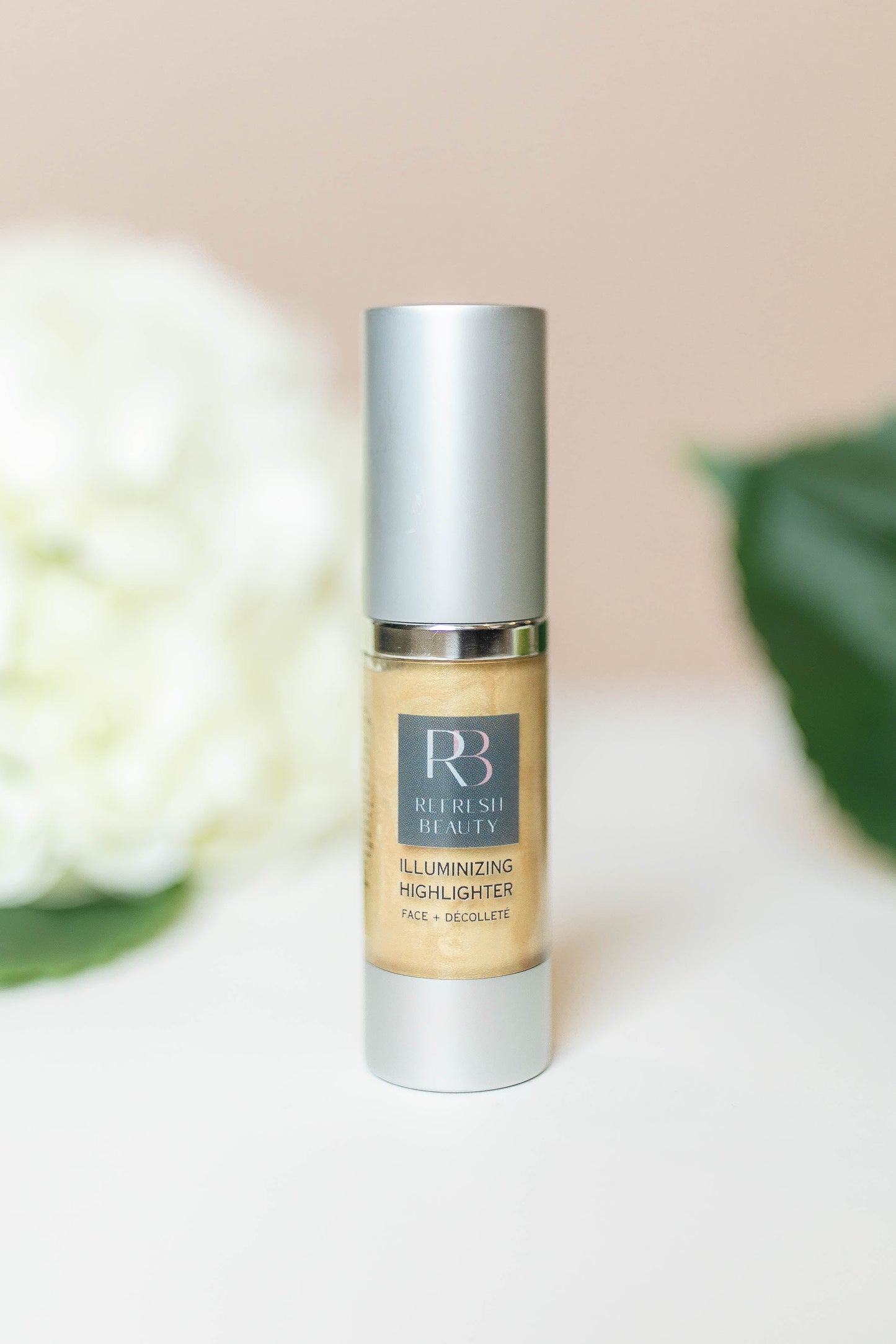 Refresh Beauty | Illuminizing Highlighter