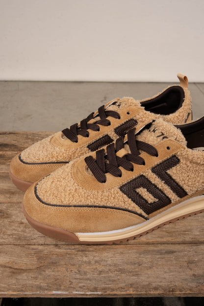 Back 70 | Jogger Suede Sneaker