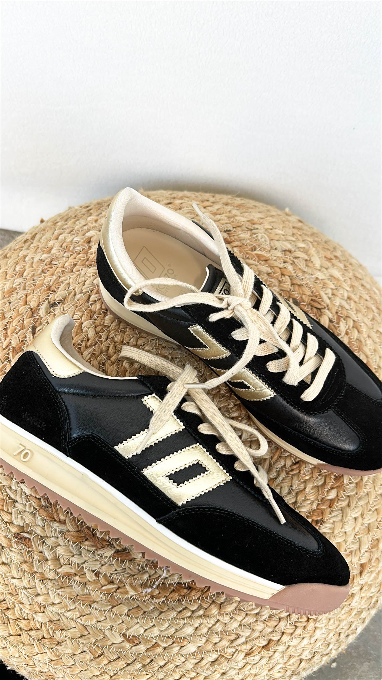 Back 70 | Jogger Suede Sneaker