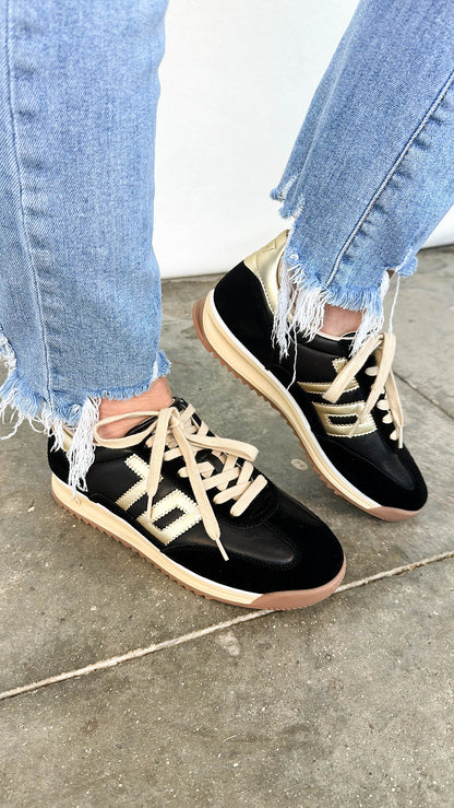 Back 70 | Jogger Suede Sneaker