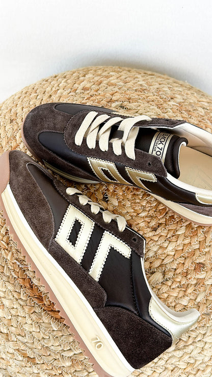 Back 70 | Jogger Suede Sneaker