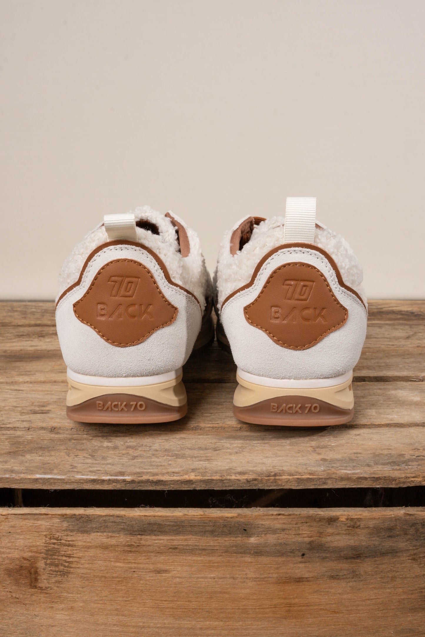 Back 70 | Jogger Suede Sneaker