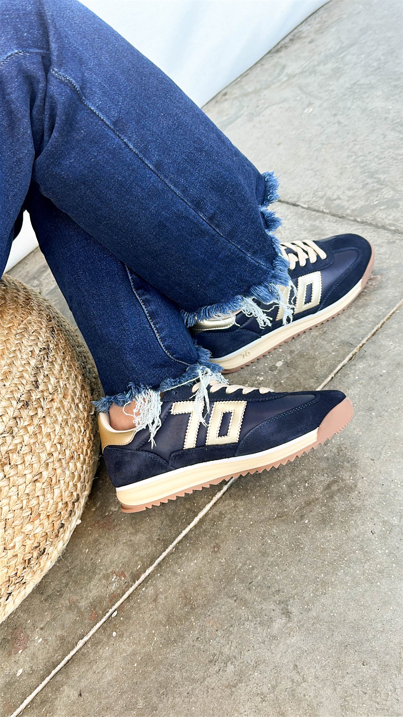 Back 70 | Jogger Suede Sneaker