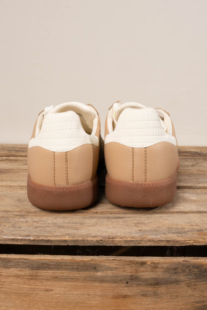 Back 70 | Cloud 6N Suede Sneaker