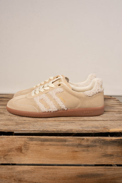 Back 70 | Cloud 6N Suede Sneaker
