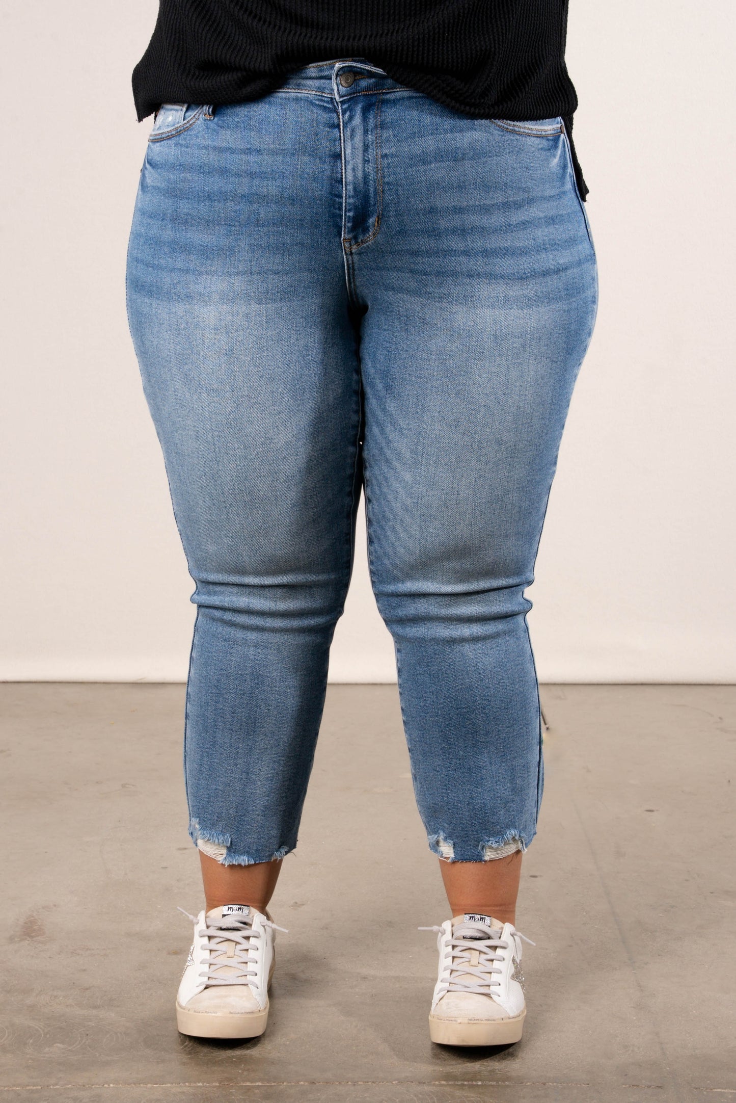 Judy Blue | Lennon Mid Rise Crop Kick Flare Jeans