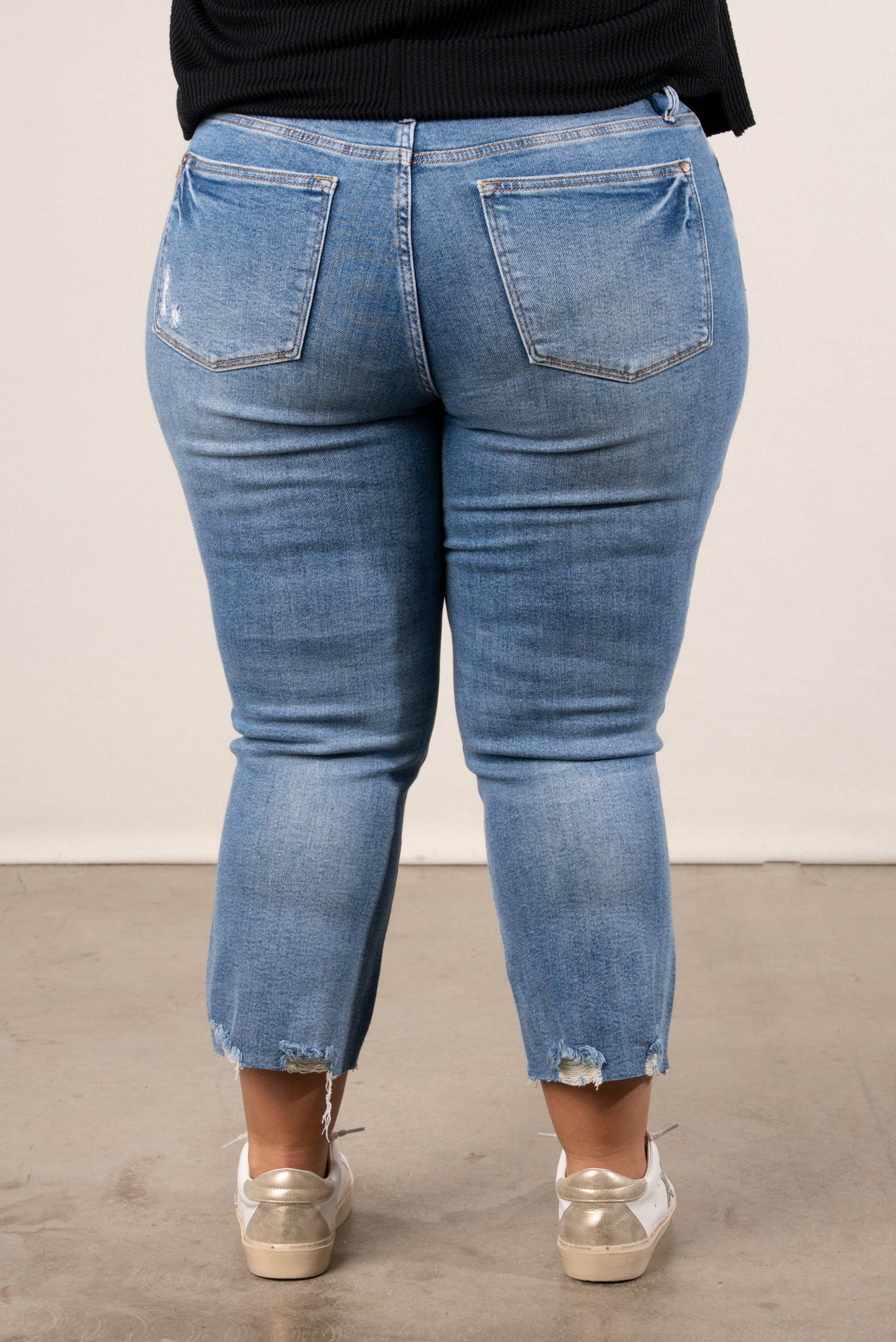 Judy Blue | Lennon Mid Rise Crop Kick Flare Jeans