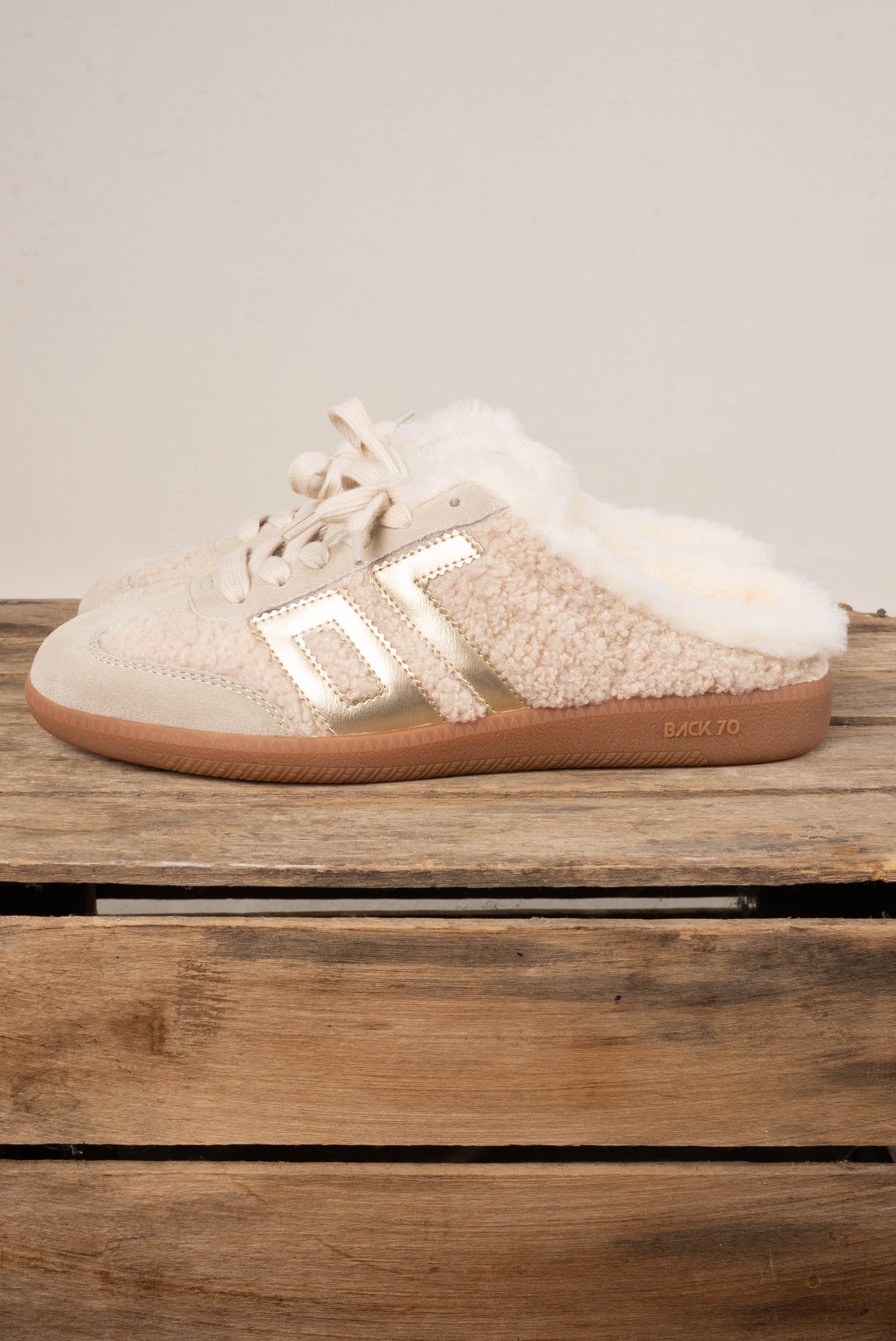 Back 70 | Easter Backless Sneaker