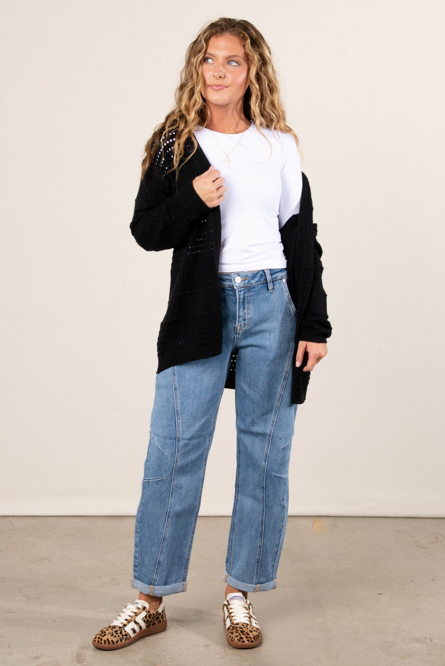 Risen Denim | Hollis Mid Rise Crop Barrel Jeans