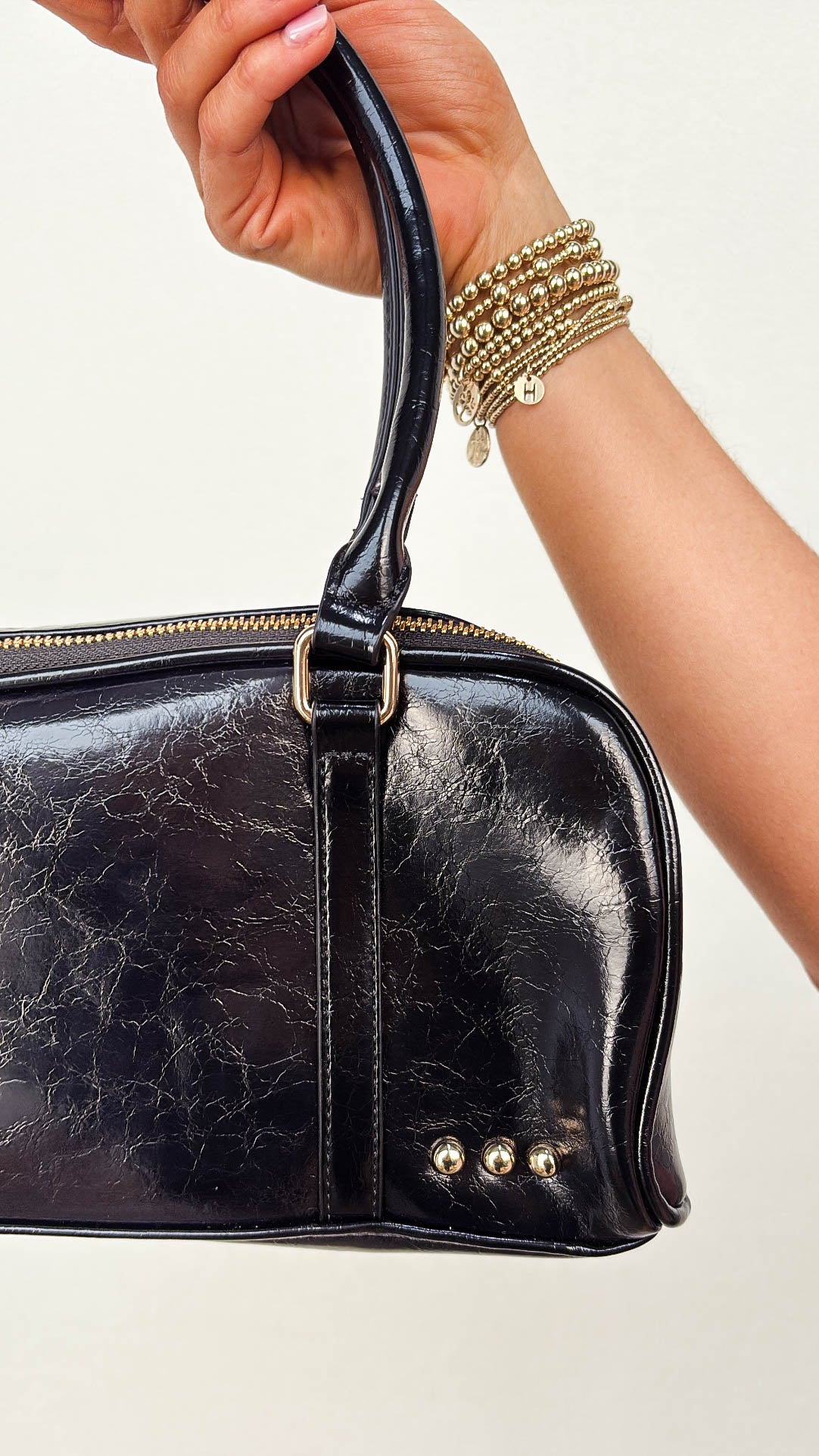 Pretty Simple | Boston Barrel Shoulder Bag