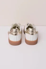 Back 70 | Cloud Leather Sneaker