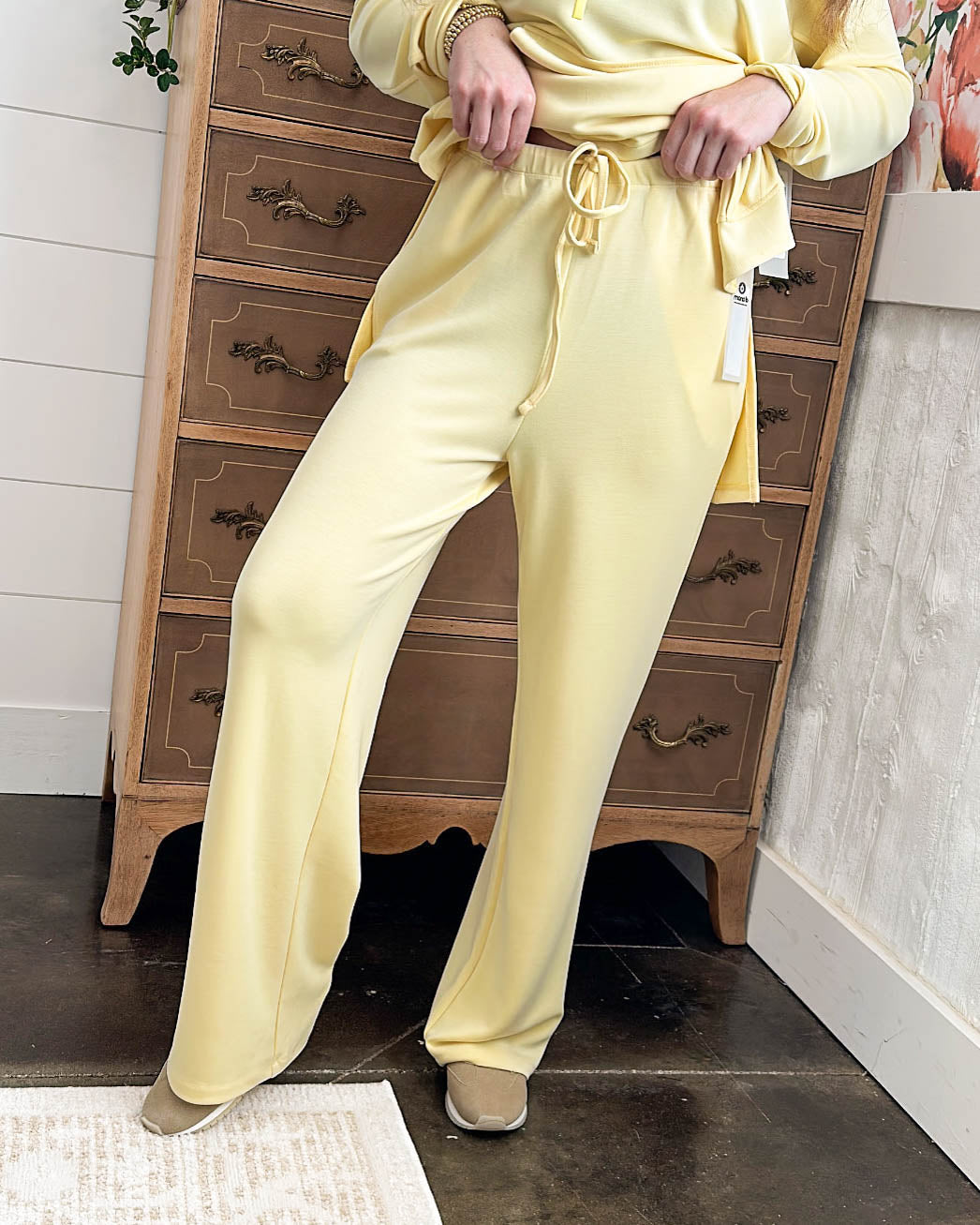On The Go Wide Leg Pants