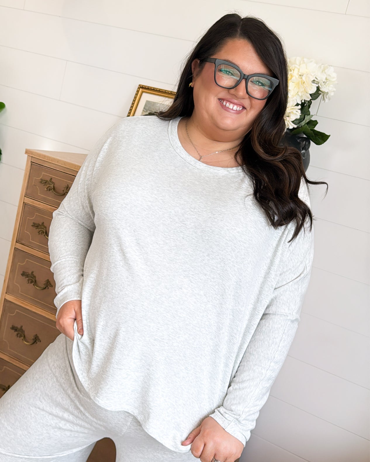 Low Key Back Seam Hi-Lo Top