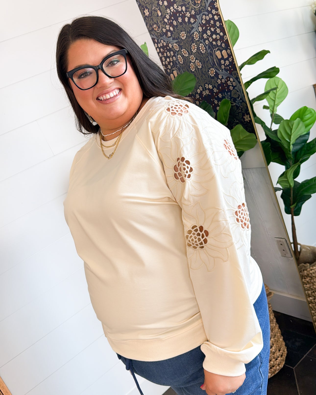 Summertime Charm Embroidered Raglan Sleeve Top