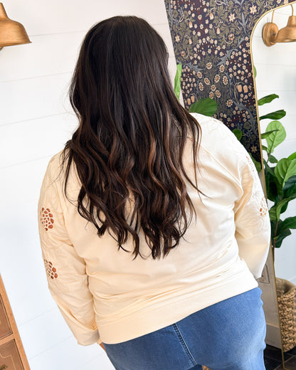 Summertime Charm Embroidered Raglan Sleeve Top