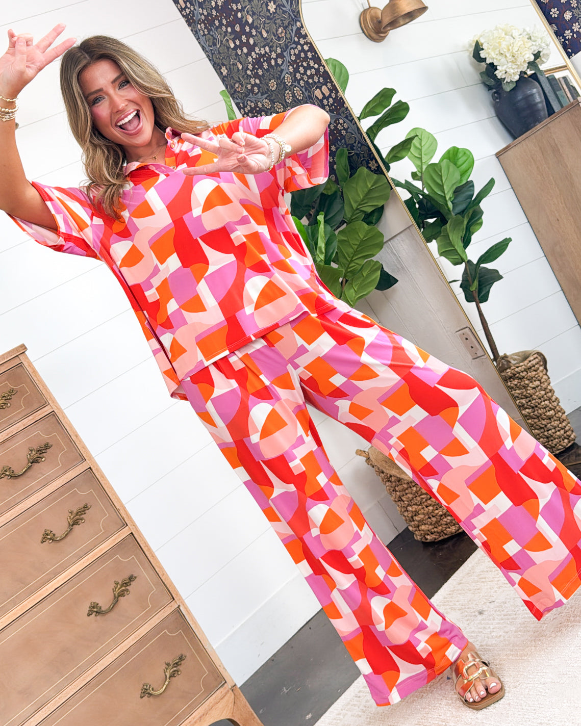 Ocean Tide Abstract Top + Pants Resort Wear Set