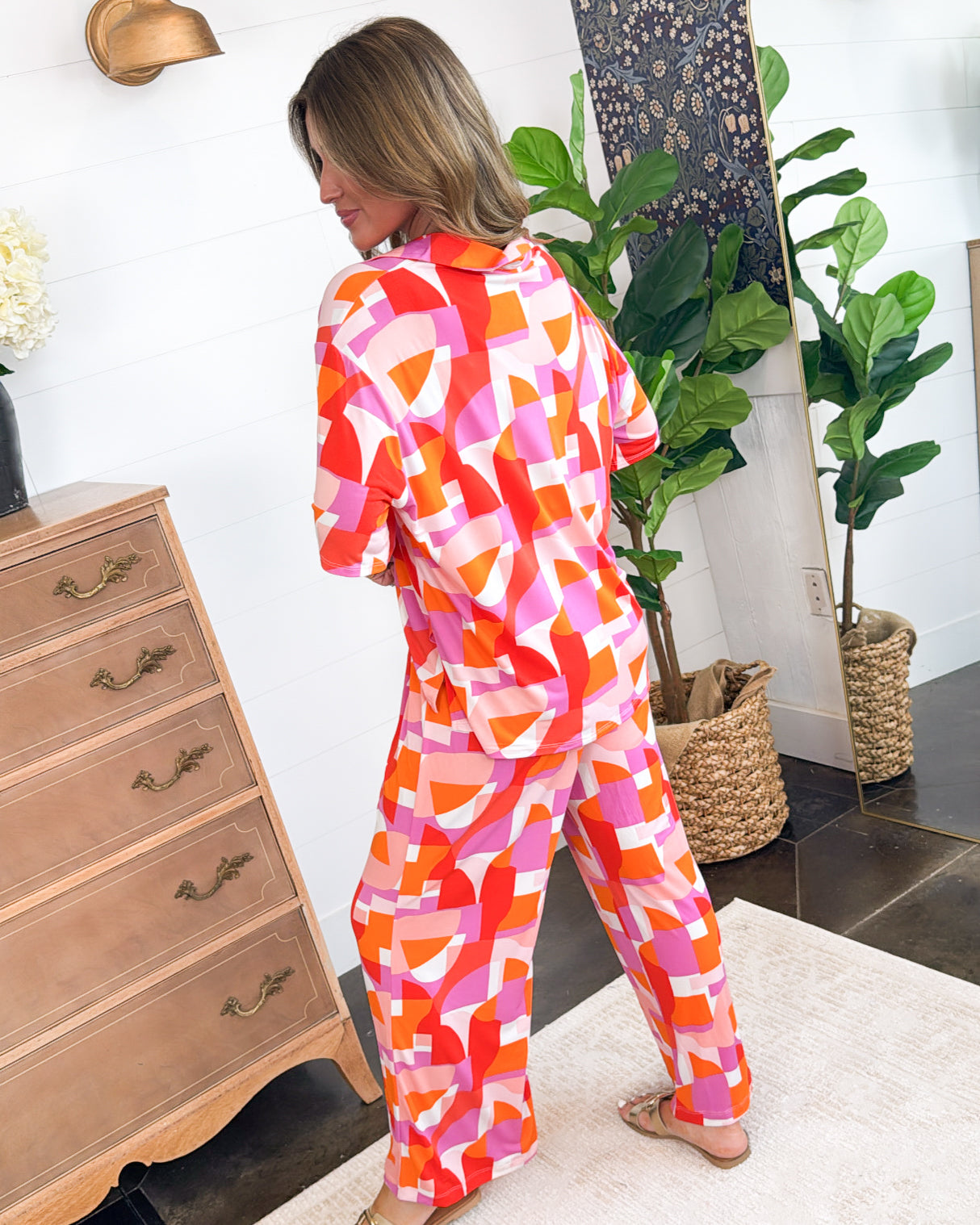 Ocean Tide Abstract Top + Pants Resort Wear Set