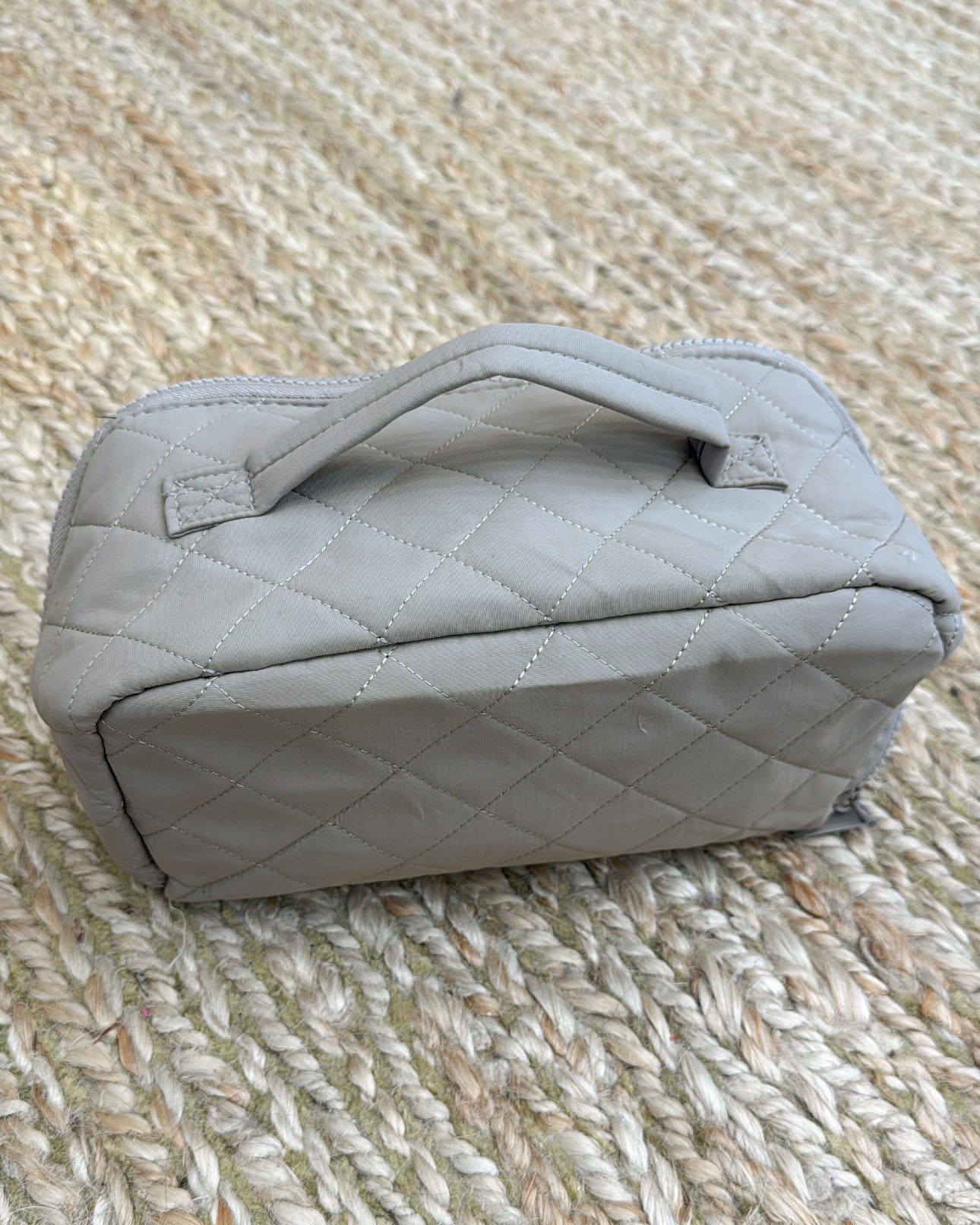 On The Go Quilted Travel Makeup Bag Set