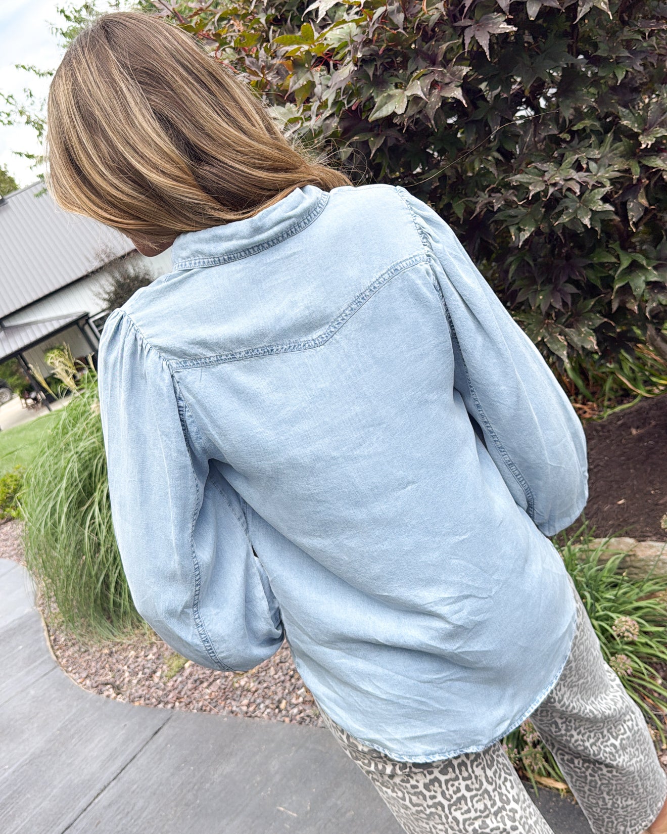 Romantic Edge Pearl Snap Up Denim Shirt