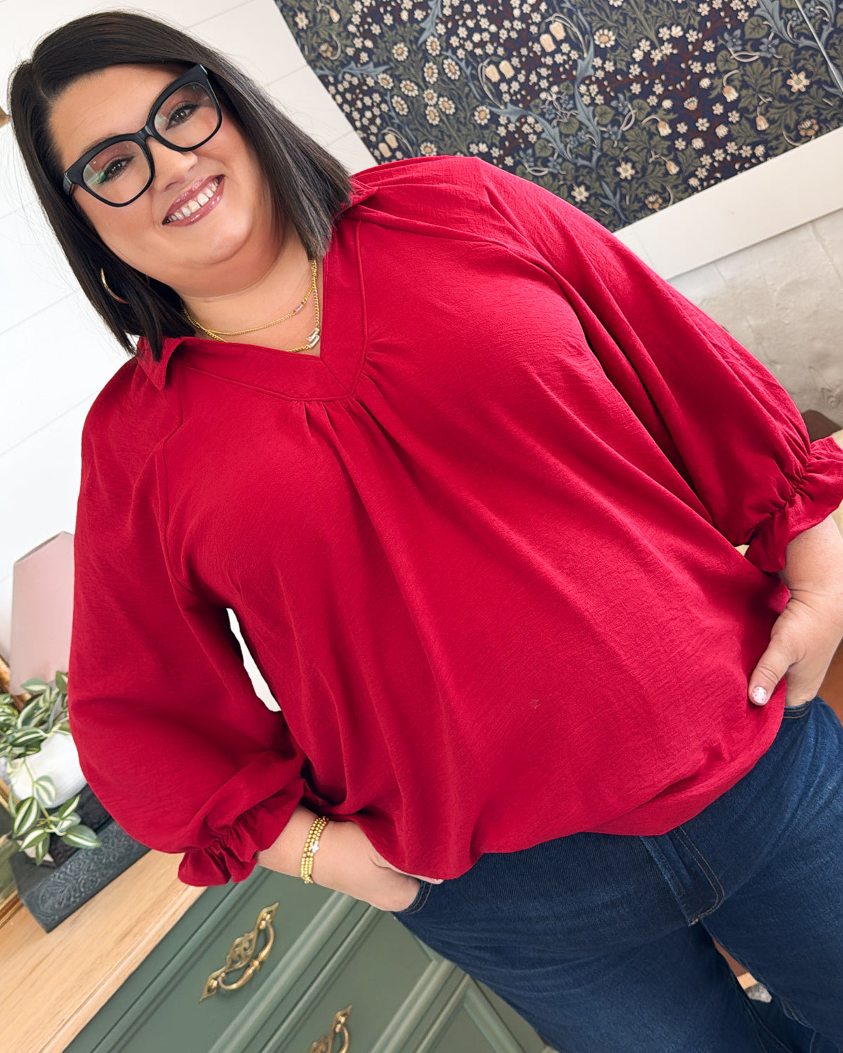 Simple Beauty Collared Pleat Detail Blouse