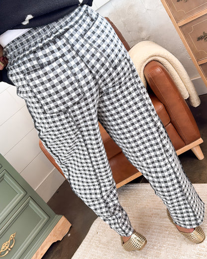City Charm Gingham Exposed Seam Barrel Pants