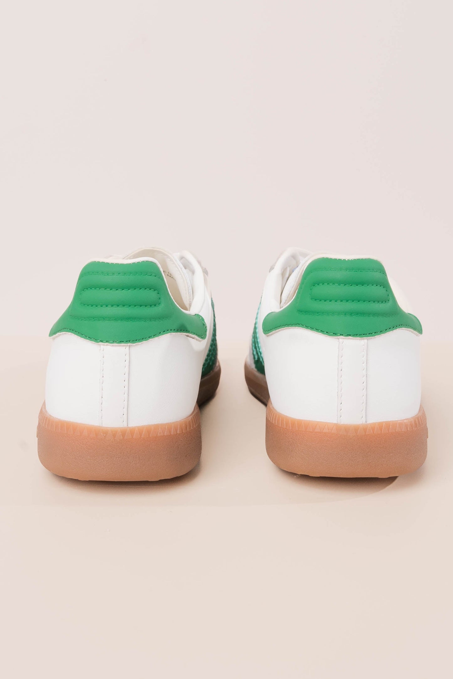 Back 70 | Cloud Leather Sneaker