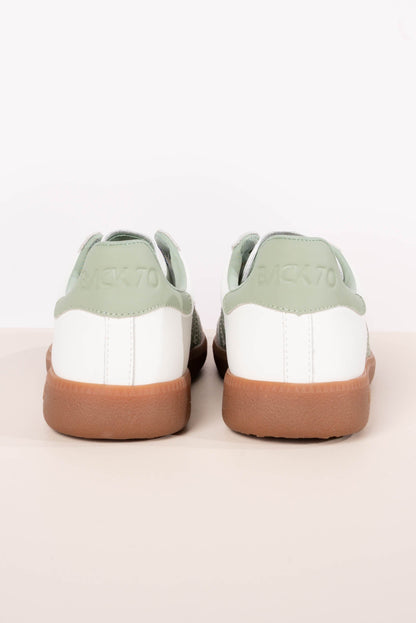 Back 70 | Cloud Leather Sneaker