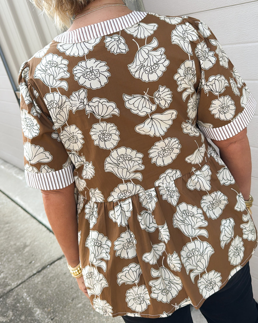 Falling Flowers Floral Contrast Trim Top
