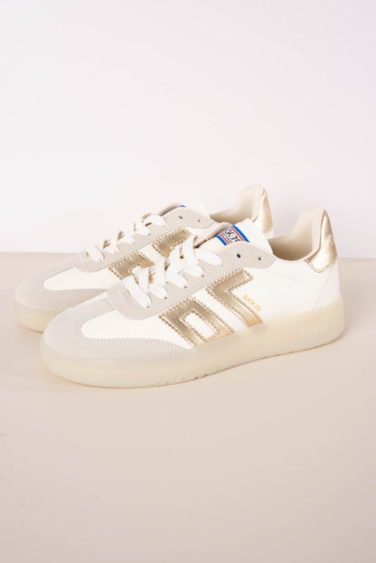 Back 70 | Boston Sneaker