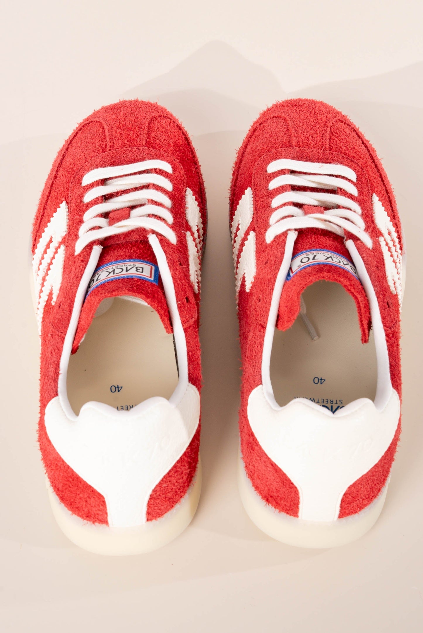 Back 70 | Boston Sneaker