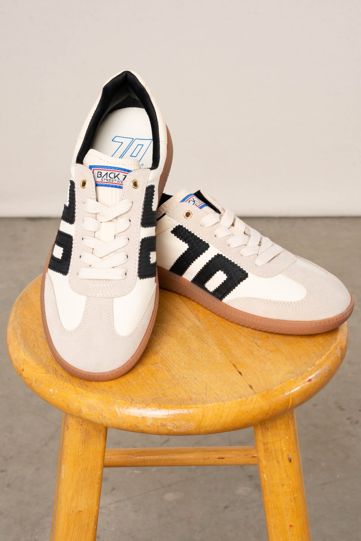 Back 70 | Ghost Leather Sneaker