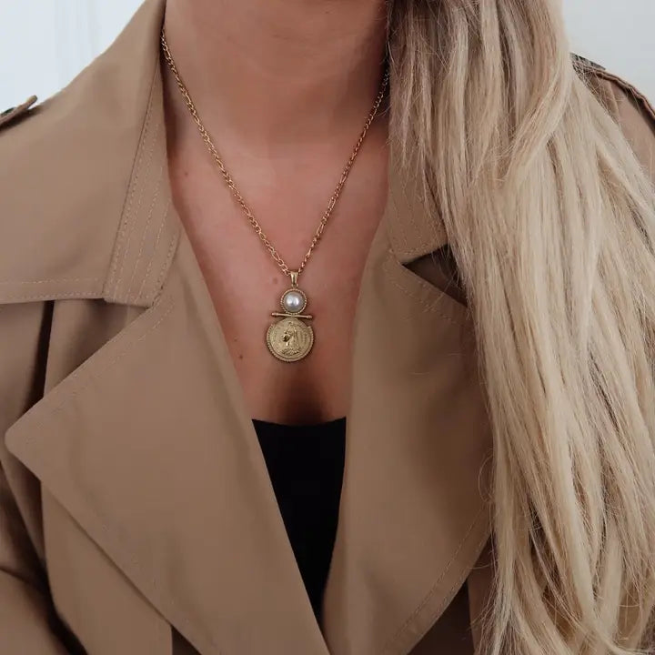 Macy Necklace