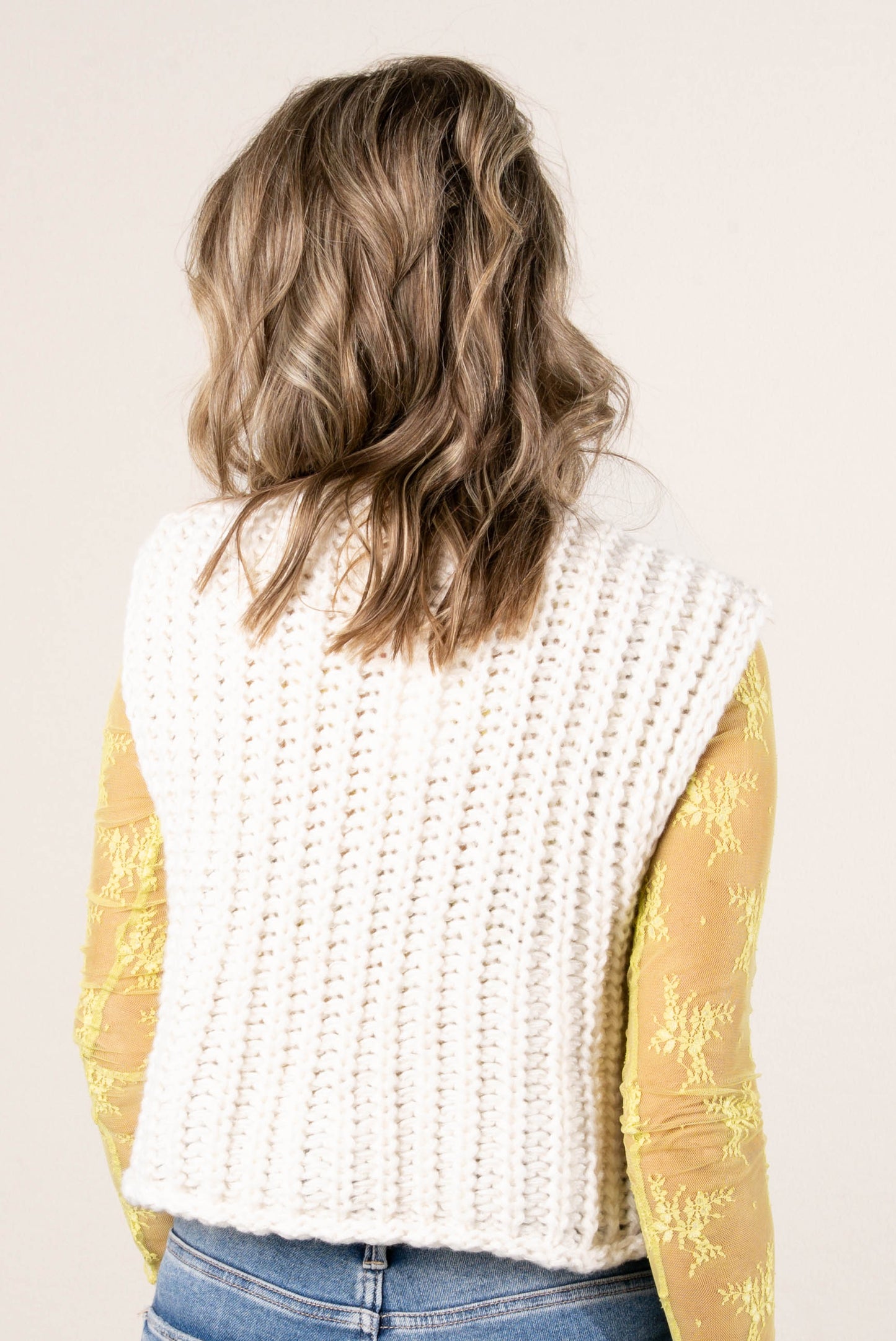 Georgia Mae Chunky Knit Sweater Vest in Ivory