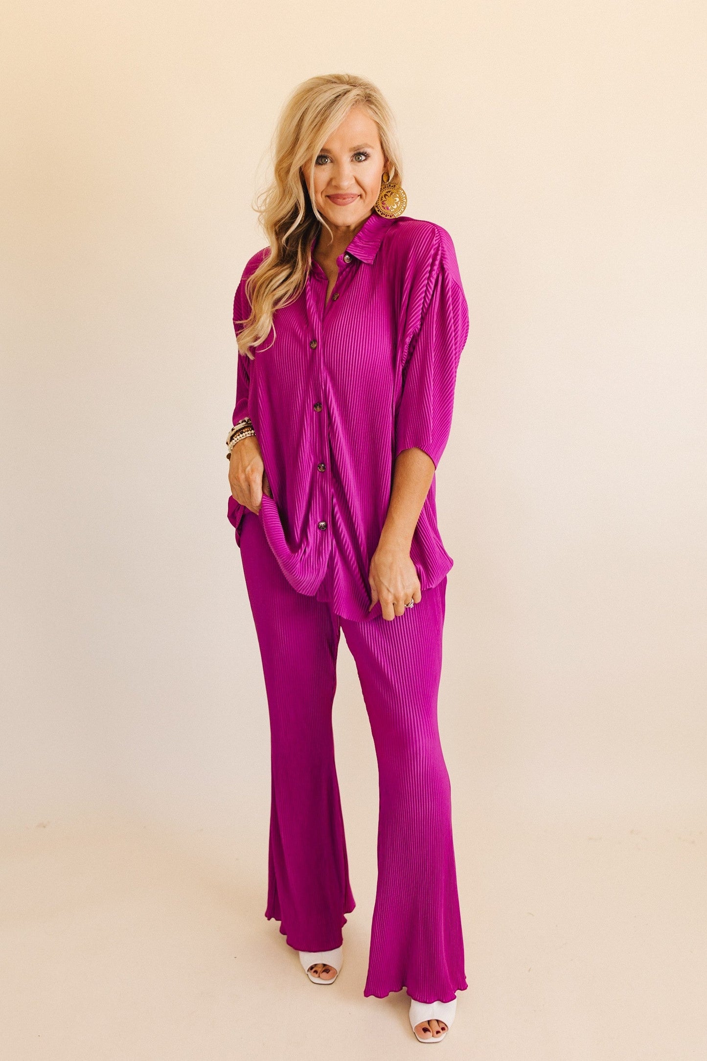 Ribbed Lettuce Hem Flare Pants *Final Sale*