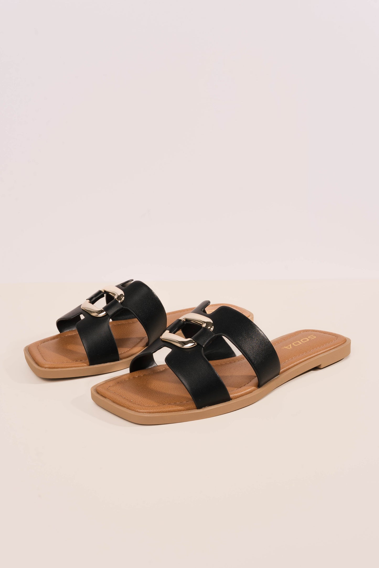 Soda | Feng Slide Sandal