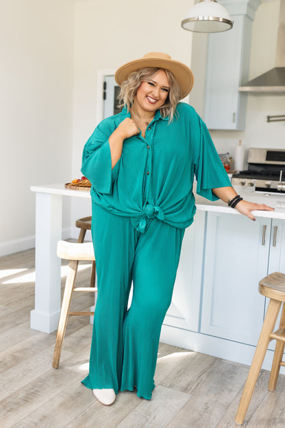 Ribbed Lettuce Hem Flare Pants *Final Sale*